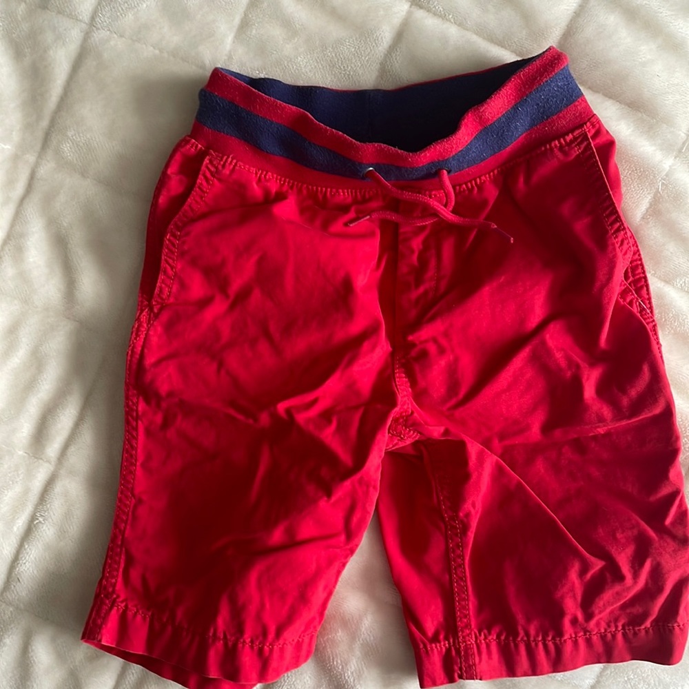 Gap red shorts